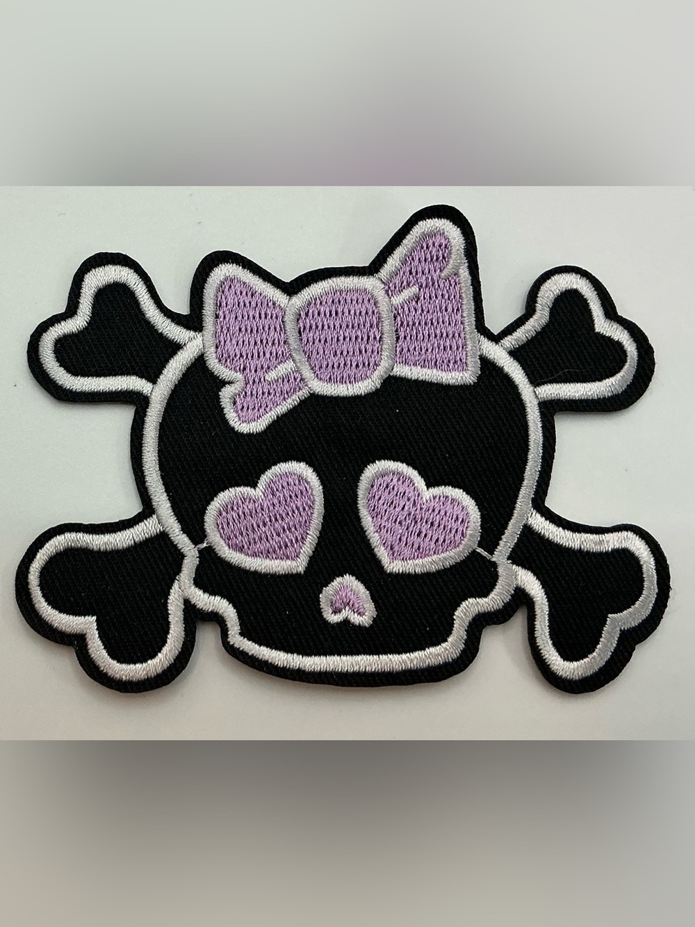 LARGE IRON OR SEW ON PATCHES BLACK PURPLE GIRLY SKULL BOW HEART EYES NWOT